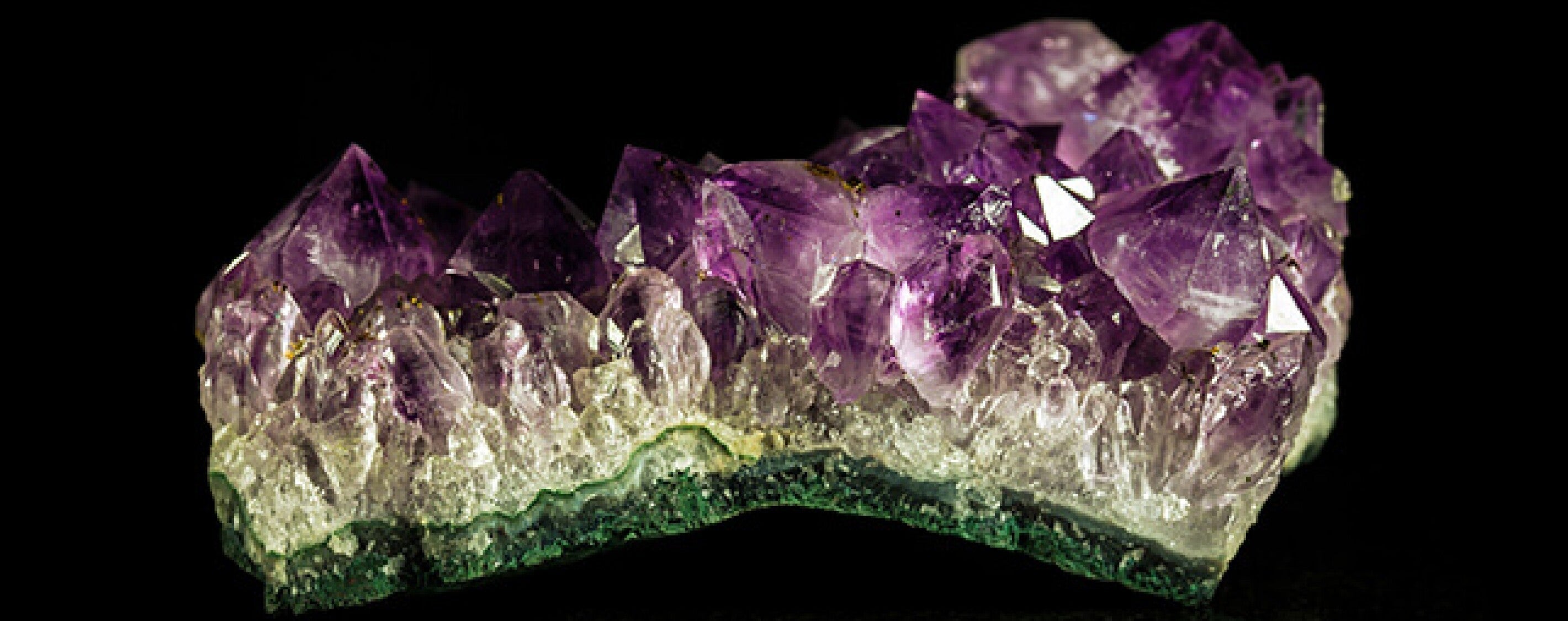 Gemstones: 3 Stones for Energizing, Calming, and Clarity
